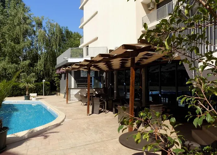 Sapphire * Sunny Beach